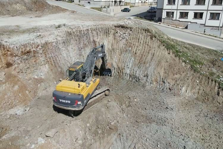Bakan Kurum açıkladı: İlk kazmayı vurduk haberinin görseli