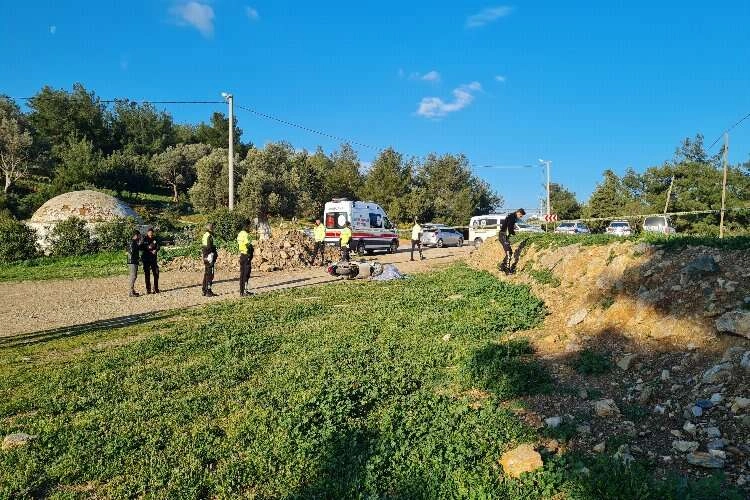 Muğla'da bir kişi, yolda cansız bulundu 