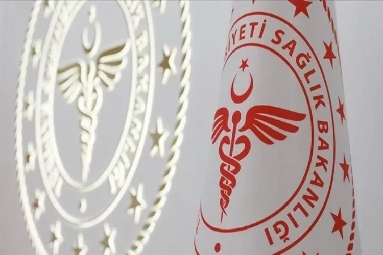 İzmir ve İstanbul'da mide botoksu yapan iki merkeze soruşturma haberinin görseli
