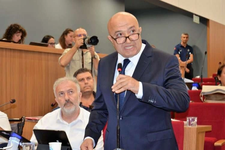 MHP’li Şahin meclis üyeliği görevinden istifa etti haberinin görseli