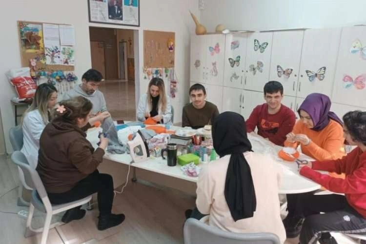 Özel çocukların deprem bölgesine eli uzandı haberinin görseli