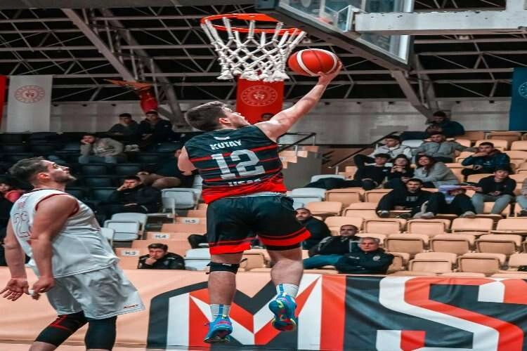 Liderlik için ilk top NEF Vakfı ile atılacak haberinin görseli