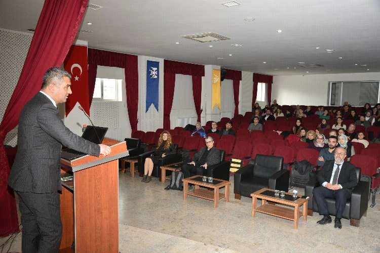 Denizli'de depremzedeler için çalışmalar devam ediyor haberinin görseli