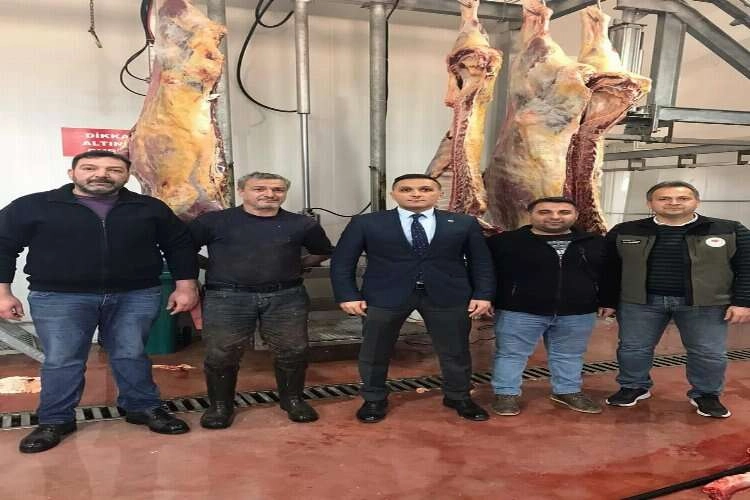 Dinar'dan depremzedeler için et desteği haberinin görseli