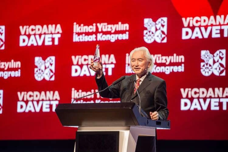 Michio Kaku: Kanser ortaya çıkmadan tedavi edilecek haberinin görseli