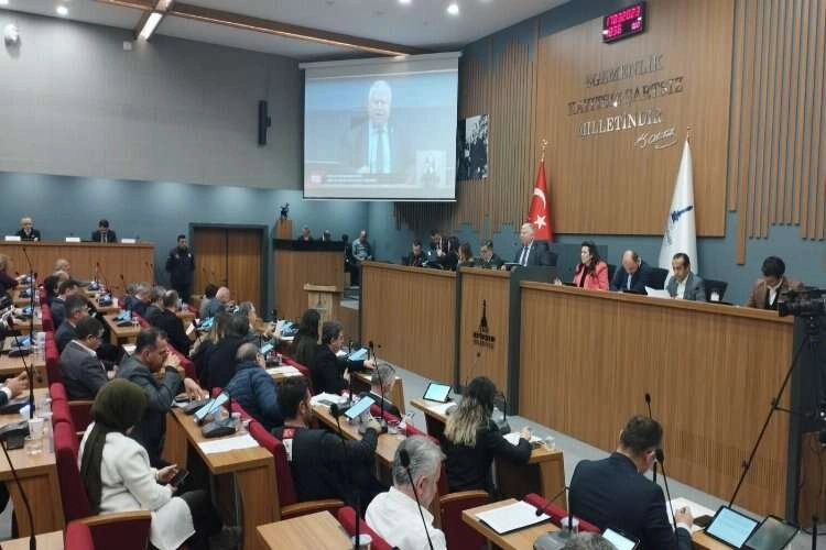 İstifalar nedeniyle koltuklar boşalmıştı: Mecliste yeni seçim! haberinin görseli
