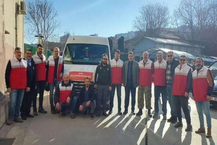 İzmir'in teknik çözüm ekibi Kahramanmaraş için yola çıktı haberinin görseli