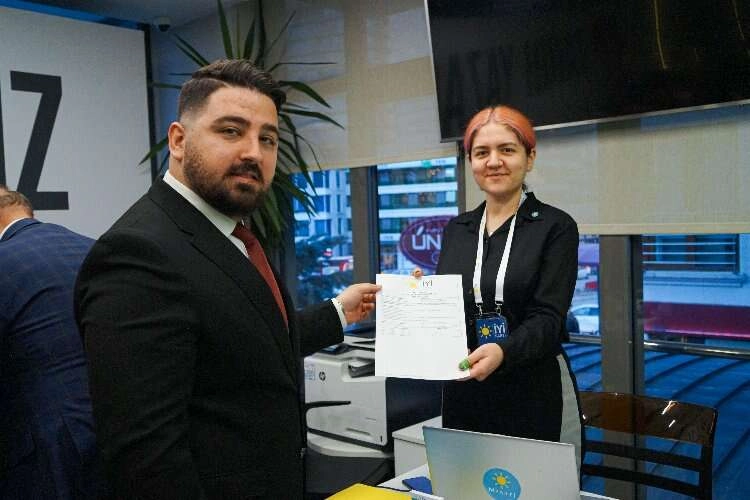 Uşaklı iş adamı Başaltın aday adayı haberinin görseli