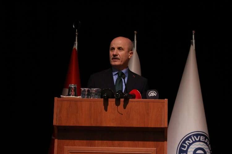 YÖK Başkanı Özvar’dan yüz yüze eğitim açıklaması haberinin görseli