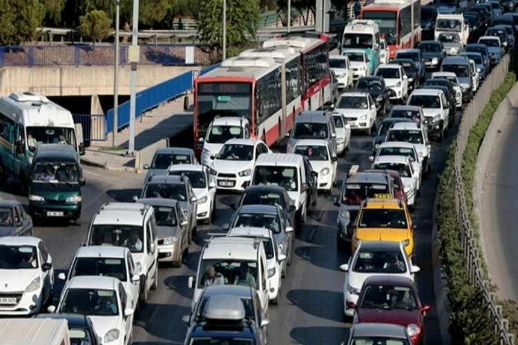 Trafik cezası borcu olanlar dikkat! 4.538 TL’lik borç 2.765 liraya iniyor haberinin görseli