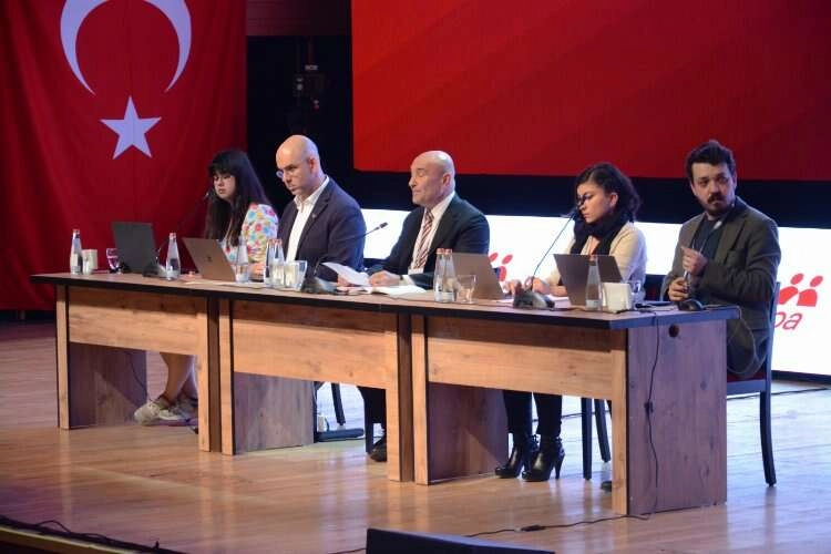 Yüzyılın kongresinde işçilerden şerh patronlardan ret haberinin görseli