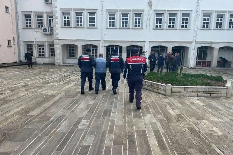 7 yıldır sahte kimlikle gezen firari yakalandı haberinin görseli
