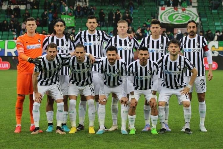 Altay, yüzde 42 topla oynama ortalamasına sahip haberinin görseli