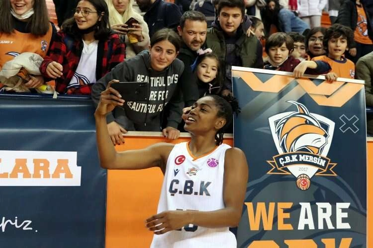 ÇBK Mersin Yenişehir Belediyesi Final Four'da haberinin görseli