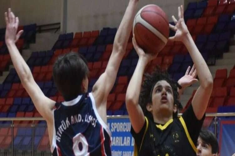 Basketbol U16 Bölge Şampiyonaları sona erdi haberinin görseli