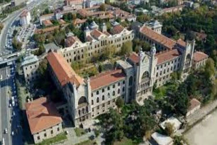 Cumhurbaşkanı Erdoğan'ın diplomasına ilişkin açıklama haberinin görseli