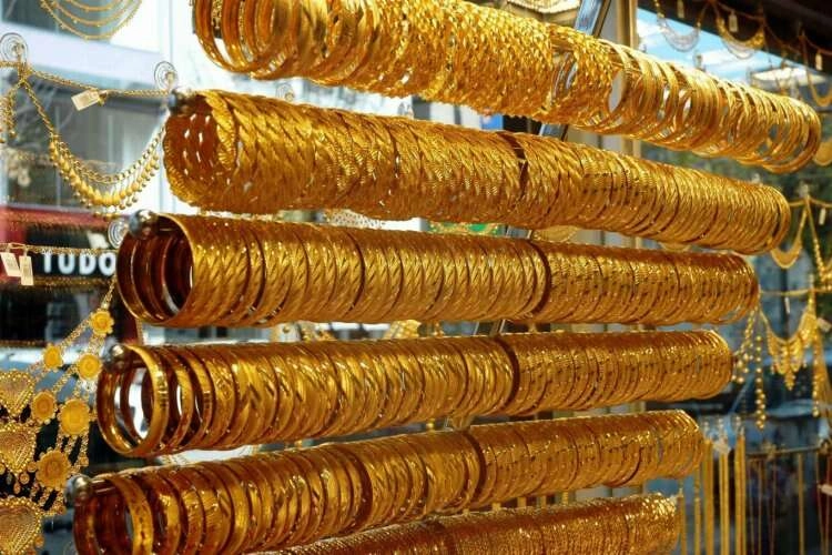 Altın fiyatları düşüşte-26 Mart 2023  haberinin görseli