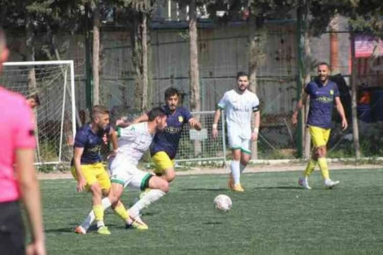 Alaçatıspor deplasmanda galip haberinin görseli