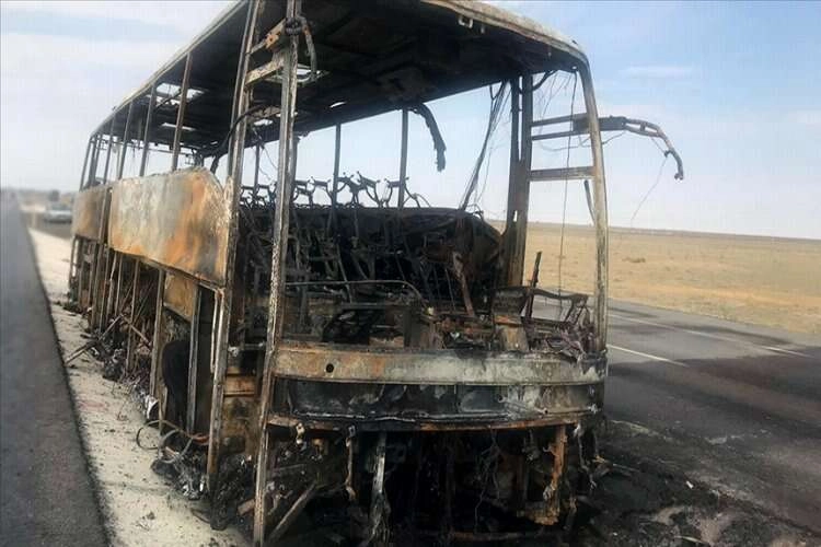 Suudi Arabistan'da feci kaza: Umrecileri taşıyan otobüs kaza yaptı haberinin görseli