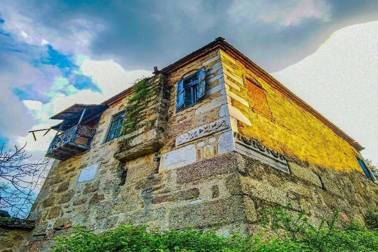 Aydın'daki bu taş ev tarih kokuyor haberinin görseli