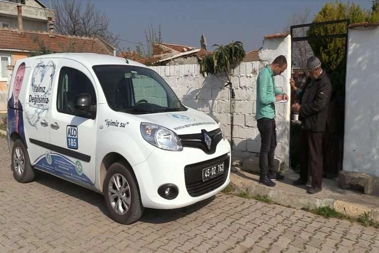 Manisa'daki depremzedeler için su bedeli 1 TL haberinin görseli