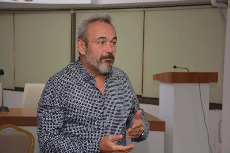 Eski baro başkanı Yücel'den Cumhurbaşkanı Erdoğan'ın adaylığına itiraz haberinin görseli