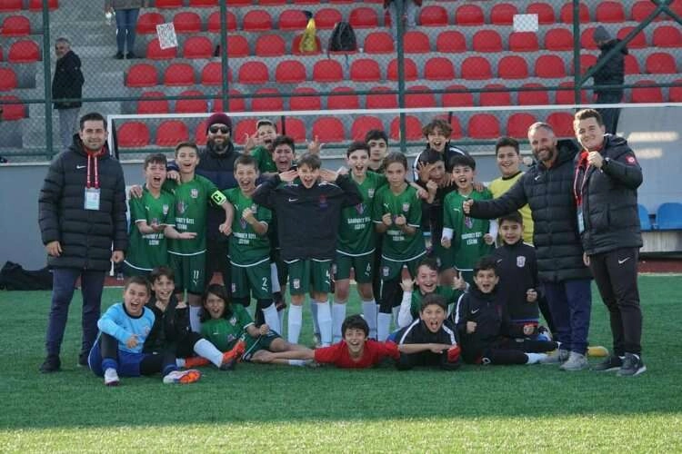 Urla Belediyesi Spor Kulübünden büyük başarı