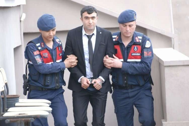Ev arkadaşını 'çekiç'le öldüren zanlıya 18 yıl hapis haberinin görseli