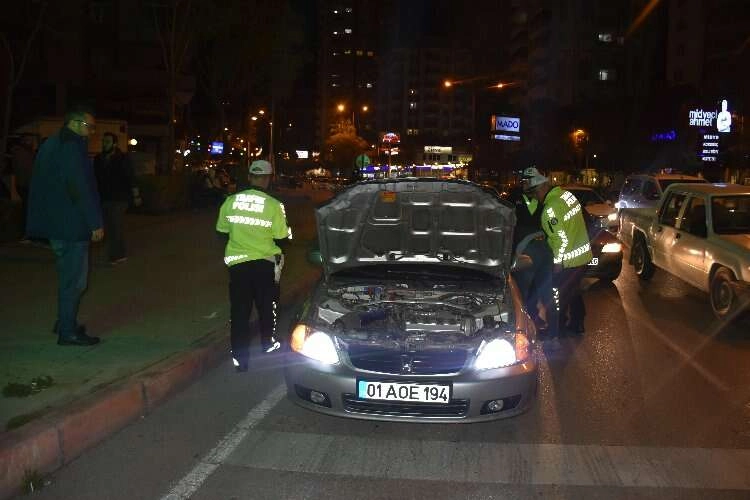 Abart egzoz kullanan sürücülere ceza yağdı haberinin görseli