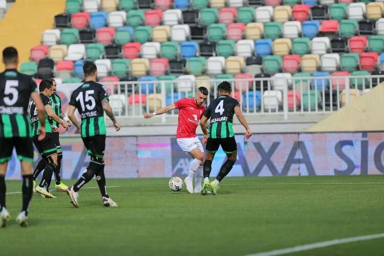 Spor Toto 1. Lig: Altınordu: 5 - Denizlispor: 2 haberinin görseli