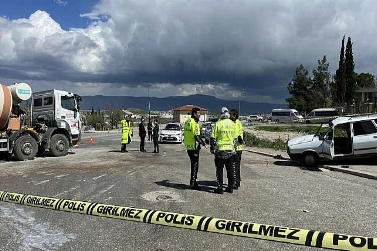 Denizli'de kaza: 1 ölü 1 yaralı haberinin görseli
