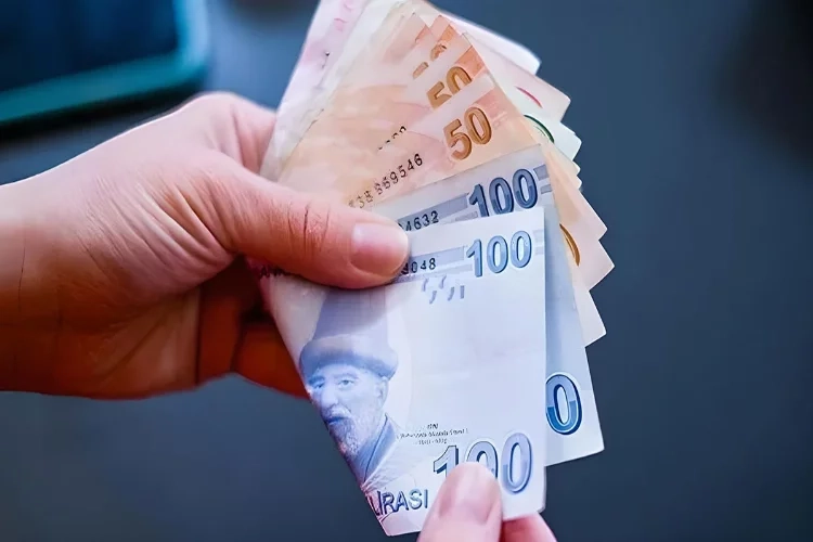 Emekli aylıkları ile ilgili teklif komisyondan geçti haberinin görseli