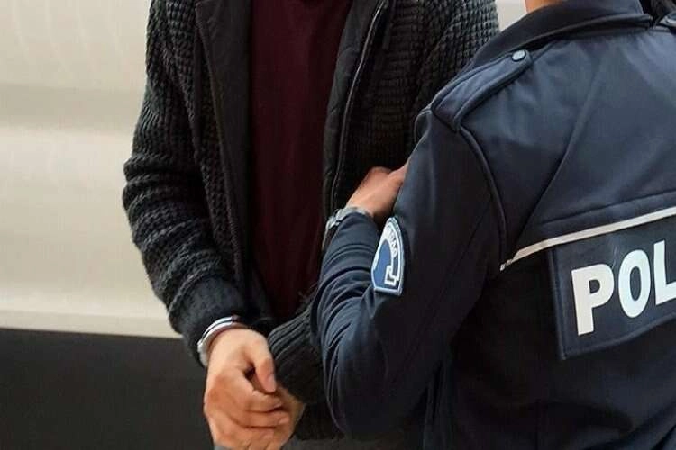 Cinsel saldırı suçu bulunan firari yakalandı haberinin görseli