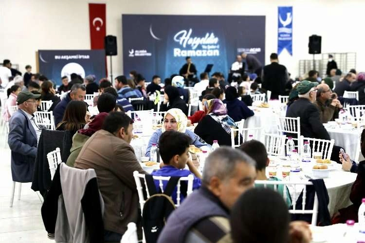 İzmir’de iftar çadırları nerelerde kuruluyor? Mart-Nisan 2023 haberinin görseli