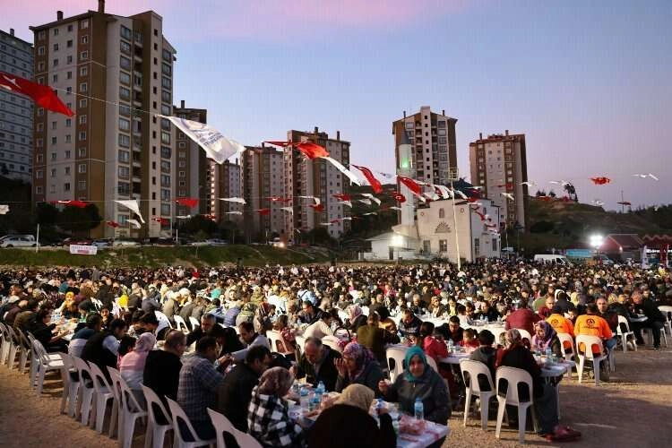 Denizli'de Ramazan ayı dolu dolu yaşanacak haberinin görseli
