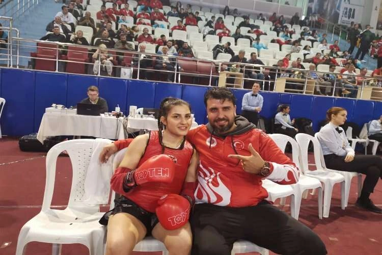 Aydınlı Yılmaz, Muaythai Avrupa üçüncüsü oldu haberinin görseli