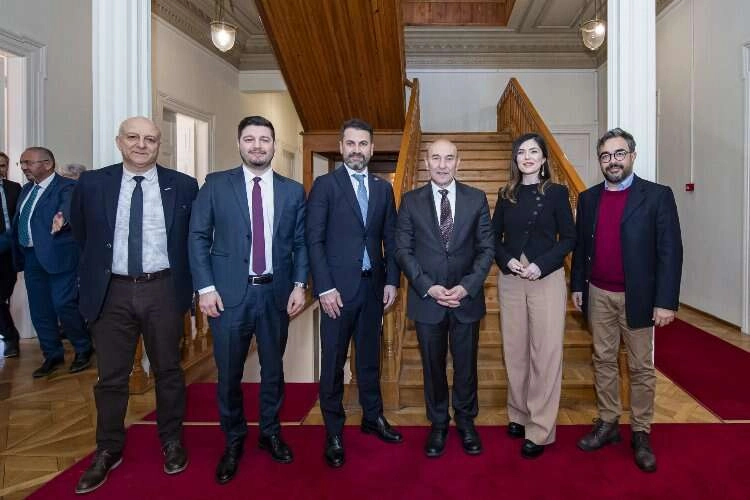 İzmir Büyükşehir'den iklim krizine karşı iş birliği haberinin görseli
