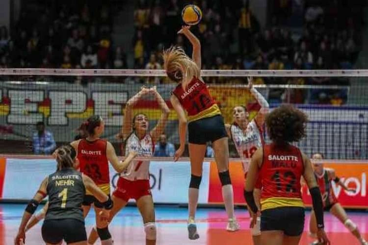 Göztepe Voleybol, hazırlıklarını sürdürüyor haberinin görseli