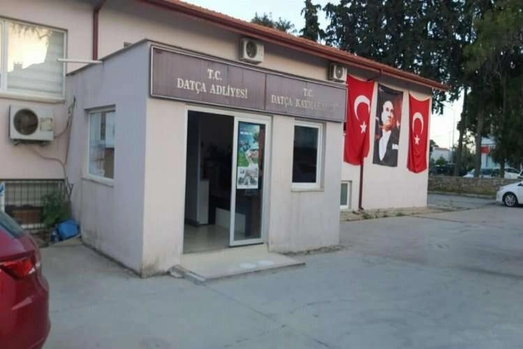 Çalıştığı evi soyarken polise yakalandı