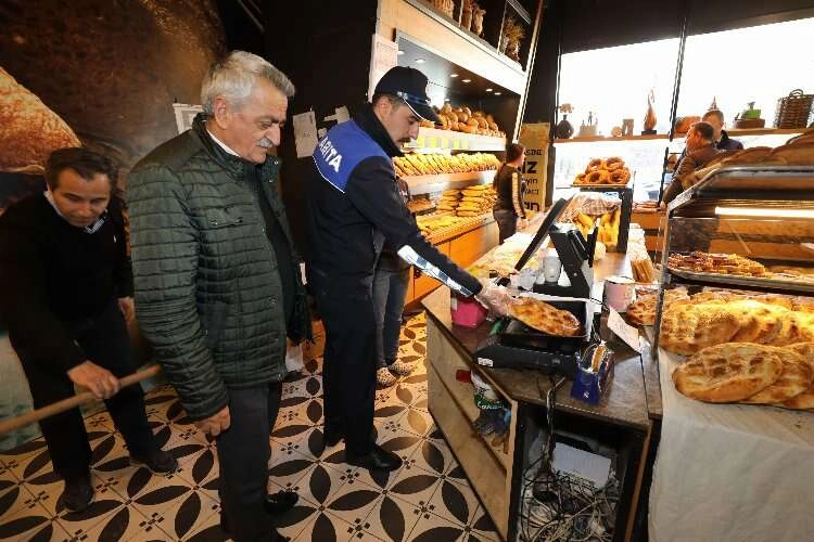 Narlıdere’de Ramazan denetimi haberinin görseli