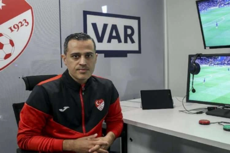 Alper Ulusoy,Fenerbahçe - Beşiktaş maçında VAR hakemi haberinin görseli