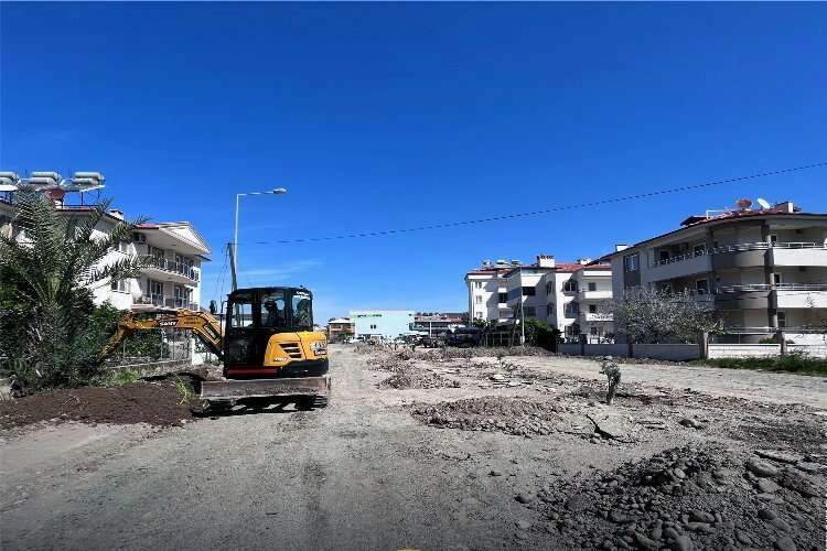 Muğla'da parke taş çalışmalarına başlandı haberinin görseli