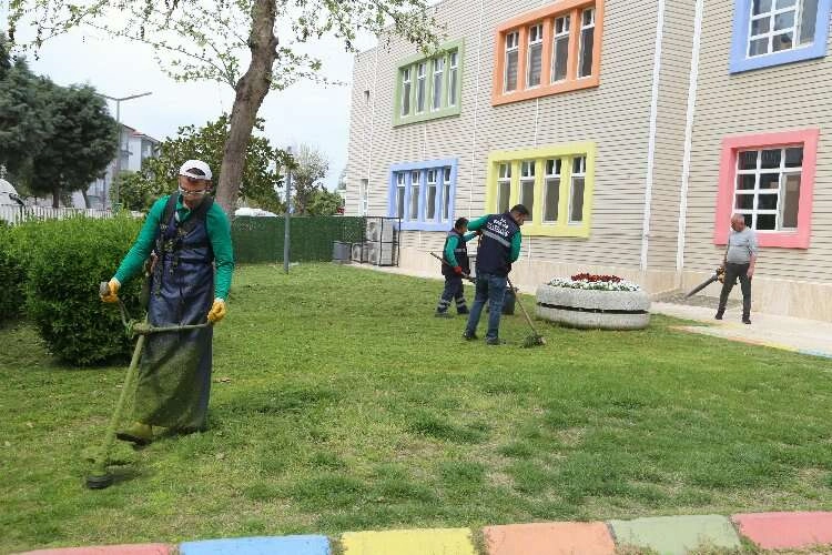 Gündüz bakımevlerinde bahar temizliğine başlandı haberinin görseli