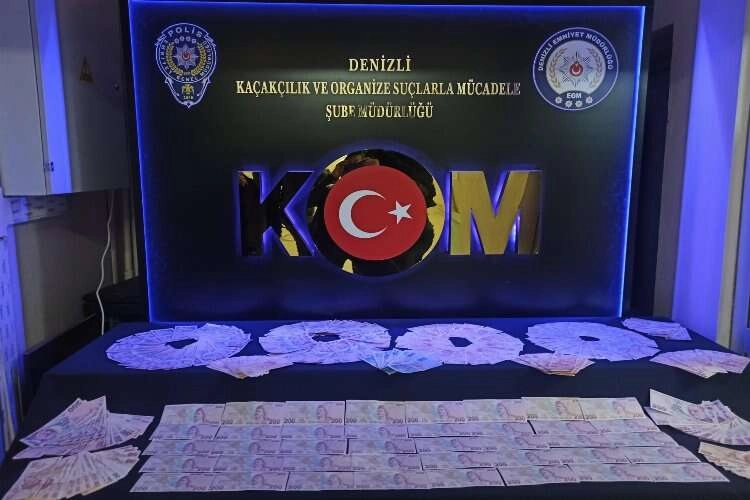 Sahte para dolandırıcıları yakalandı haberinin görseli