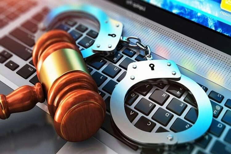 Okuma yazma bilmiyordu bilişim suçuyla yargılandı haberinin görseli