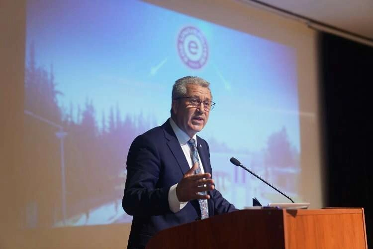 EÜ TÜBİTAK’ta yükselişini sürdürmeye devam ediyor haberinin görseli