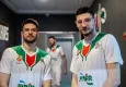 Pınar Karşıyakalı basketbolcular kansere karşı pembe gözlük taktı