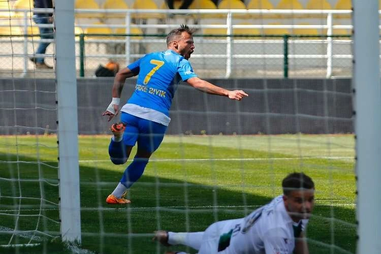 Berke Bıyık, gollerine devam ediyor haberinin görseli