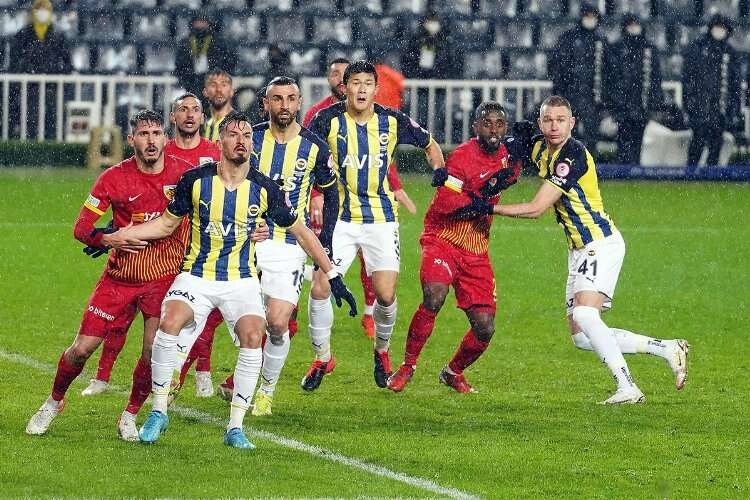 Fenerbahçe-Kayserispor maçı nerede? Ne zaman? Saat kaçta? haberinin görseli
