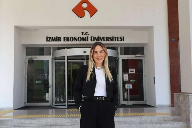 İsveç’teki gençlerin kariyerine ışık tutuyor haberinin görseli